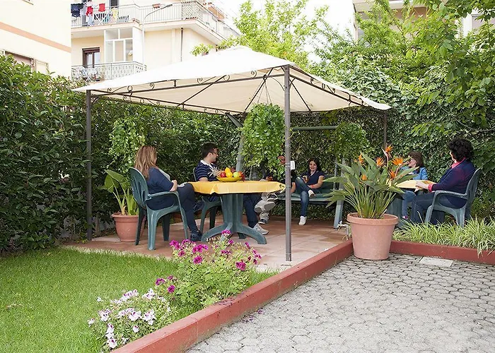 Alojamento de Acomodação e Pequeno-almoço Marle Agropoli